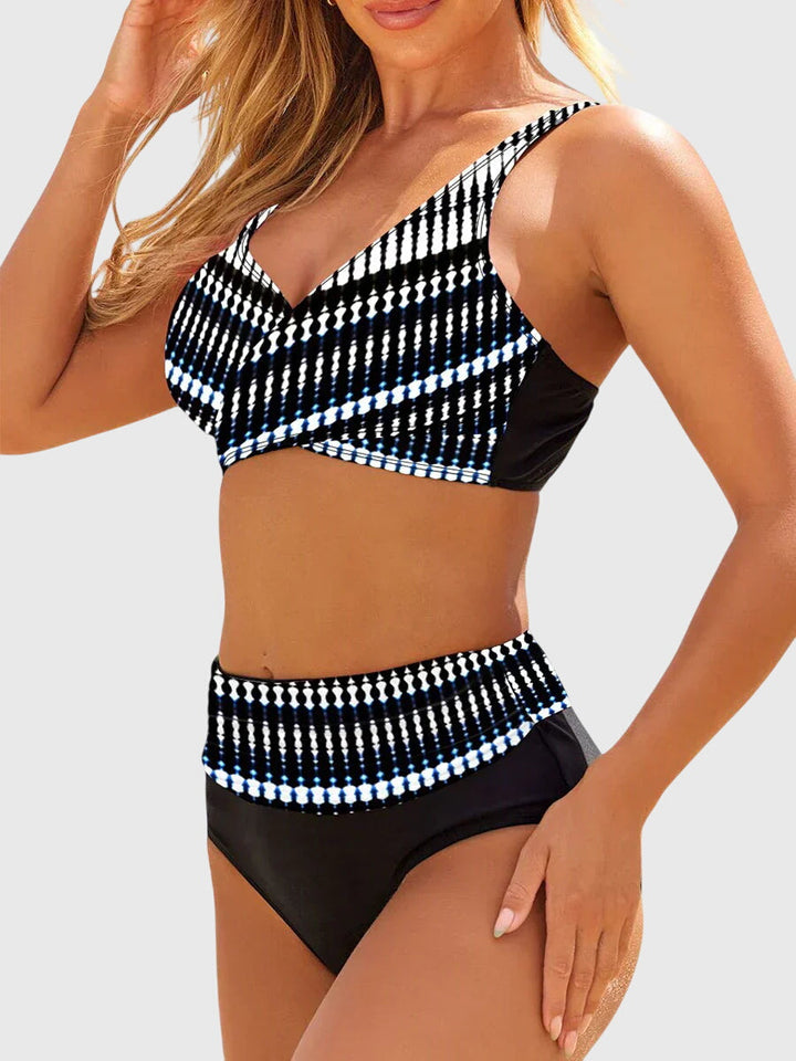 Kaisa | Muotoileva bikini | Anne Helsinki
