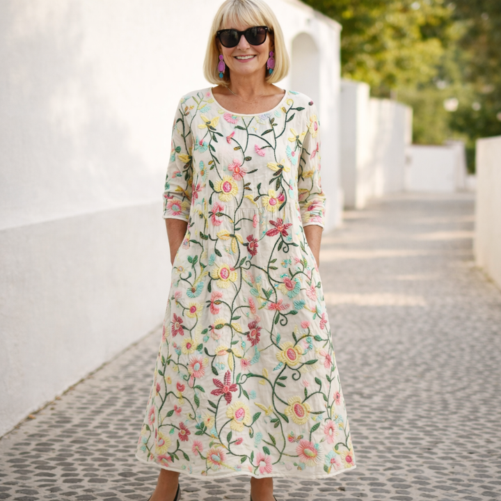 Nelly | Maxi mekko - kukallinen kuosi | Anne Helsinki