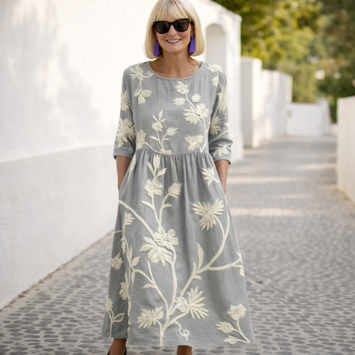Nelly | Maxi mekko - kukallinen kuosi | Anne Helsinki