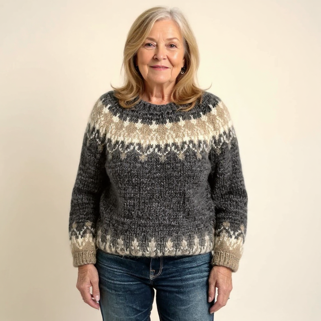 Ronja | Musta neulepusero | Anne Helsinki