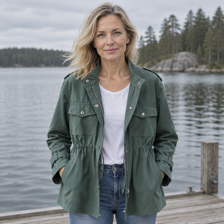 Hilja | Utility-henkinen takki