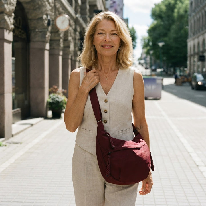 Rosa | Olkalaukku, viininpunainen | Anne Helsinki