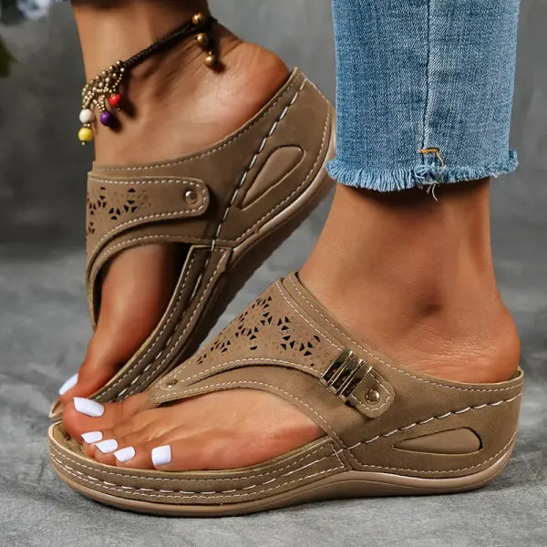 Mila | Värikkäät mukavuus sandalit | Anne Helsinki